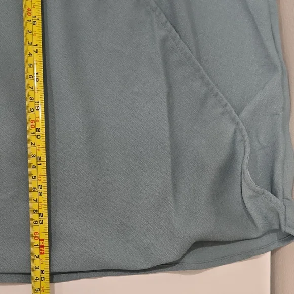 Papermoon Green Sleeveless Top **NWOT** - Picture 9 of 12